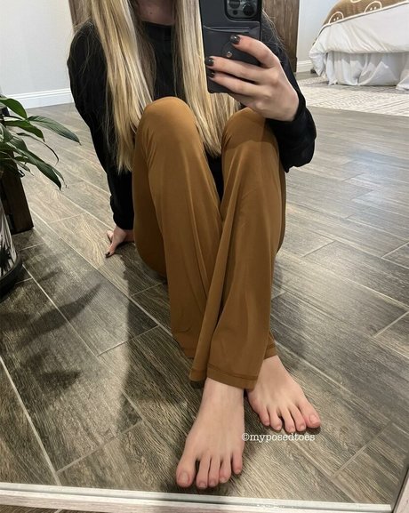 Brooke Jones nackt schöne galerien