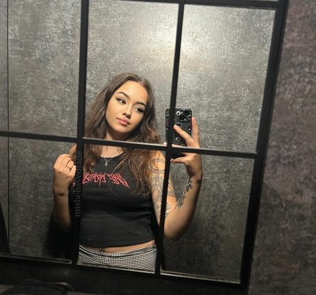 misbehavedjade pornostar heiße foto