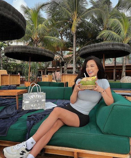 Kathryynn porno kostenlose bild