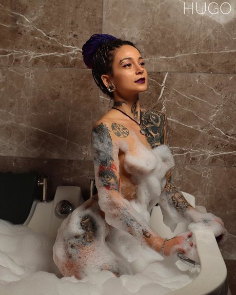 baby nackt onlyfans nacktheit schöne fotos