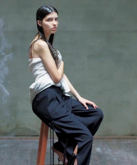 Bianca Censori schöne top bilder