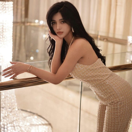 June Gong hübsche porno archiv