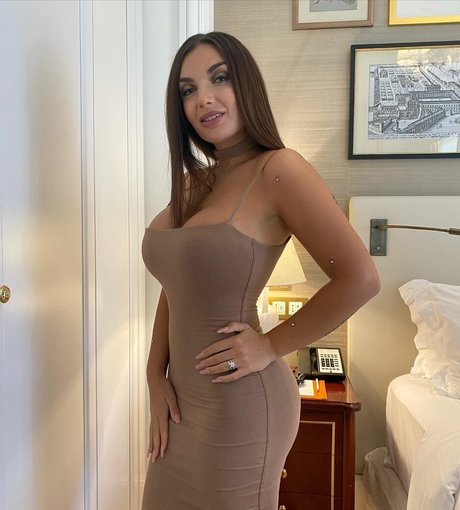 Elettra Lamborghini hübsche nacktheit foto