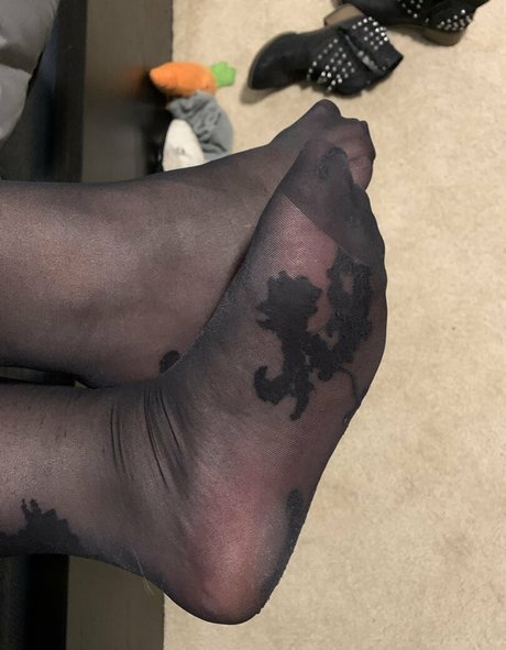 hernylonfeetfree erwachsene top fotos