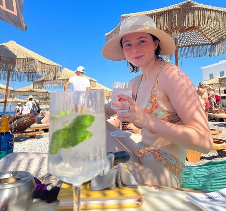 Thomasin Mckenzie erotische hd galerien