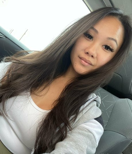 DeliciousDani pornostar nackte galerien