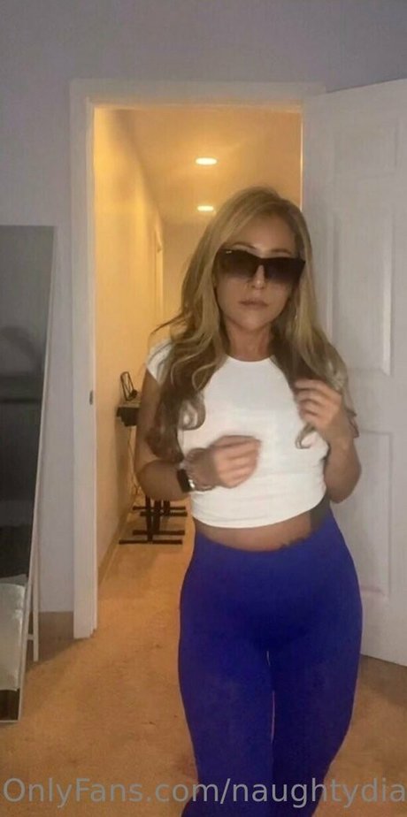 naughtydiamond11 porno pornostar fotos