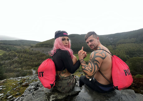 fxxkingexplorers nacktheit erotische foto