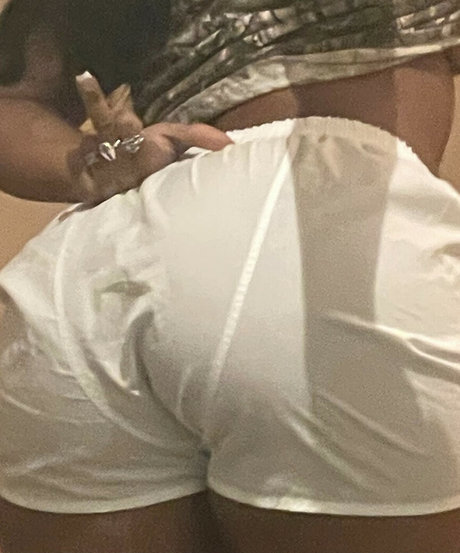 SZA beste nackte archiv