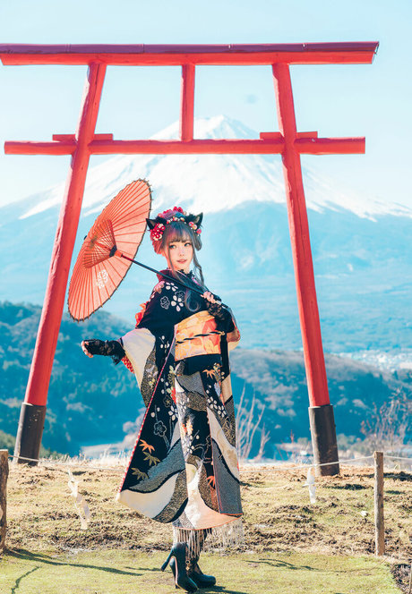 eeelyeee erotische schöne archiv