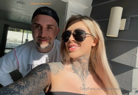 Christina Savoyy kunst nackt galerien