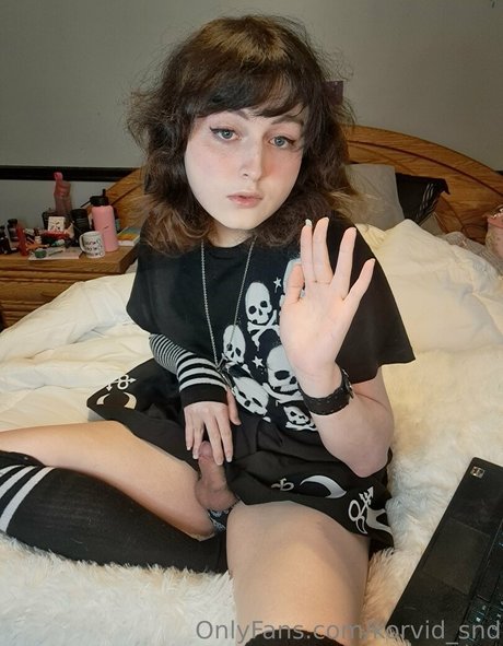 korvid snd schöne nacktheit foto