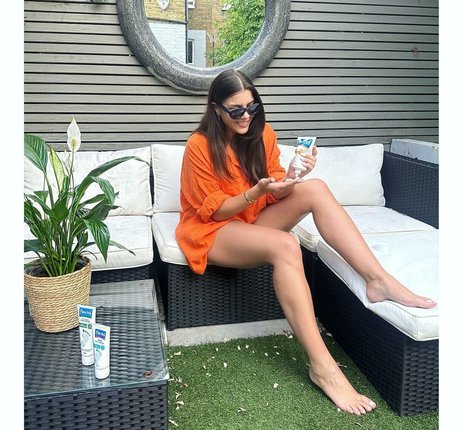 Imogen Thomas schöne hd galerie