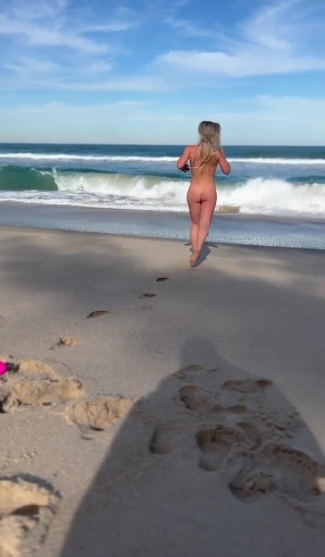 Abbylynnxxx nackt nette archiv