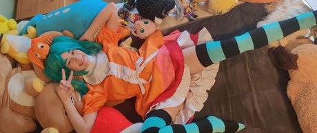 Comfy fans nackt kostenlose bild