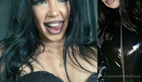 queenofthedollhouse porno heiße foto