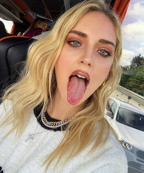 Chiara Ferragni kunst pornographische bilder