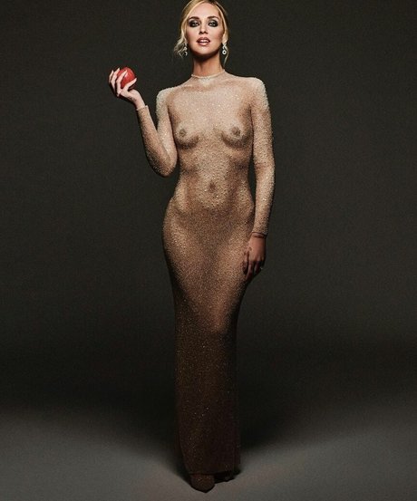 Chiara Ferragni hübsche kunst galerie