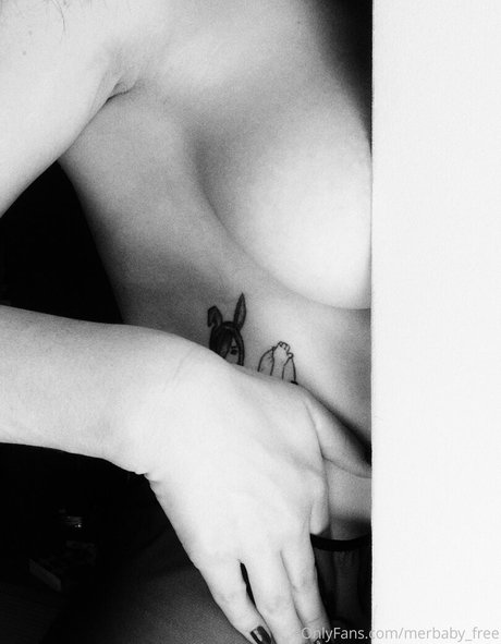 nylonmerbaby nacktheit foto