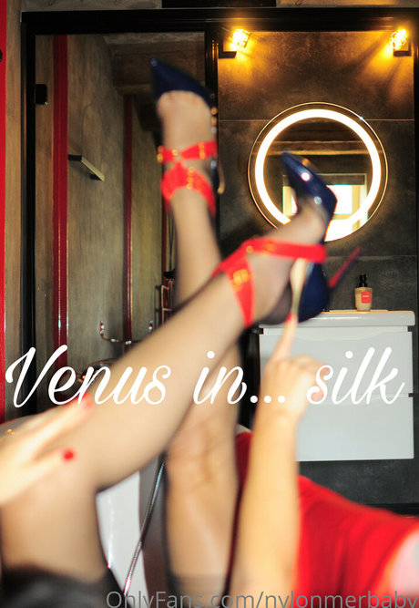 nylonmerbaby kunst erotische bild