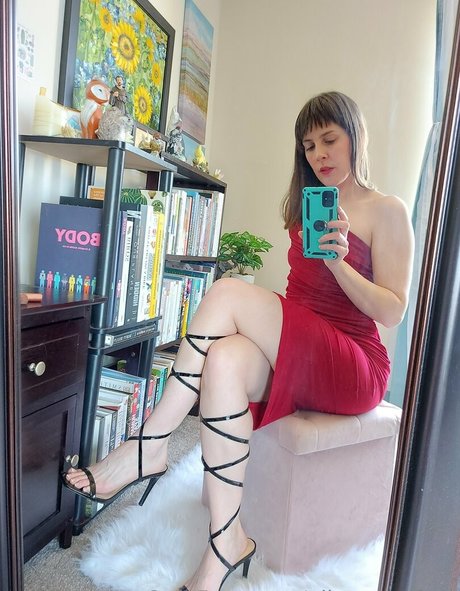 ellynaomifree freie nackte archiv