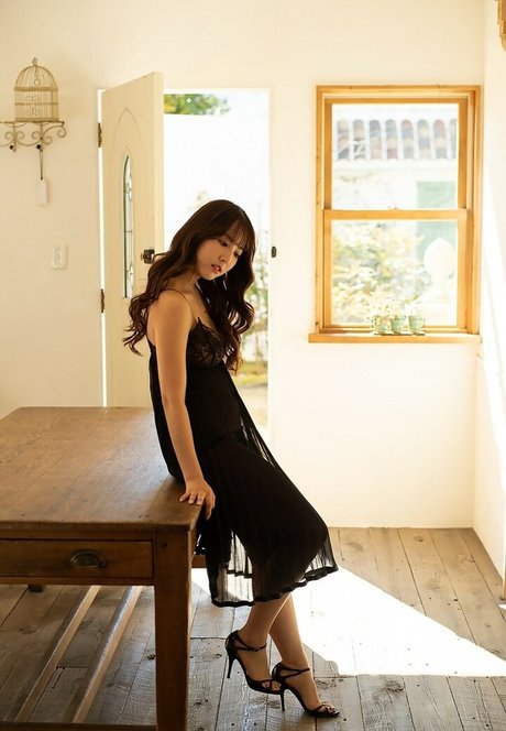 Yua Mikami erotische nacktheit galerie