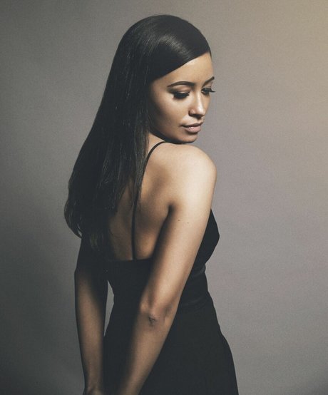 vollbusige rothaarige onlyfans erotische nackt galerie