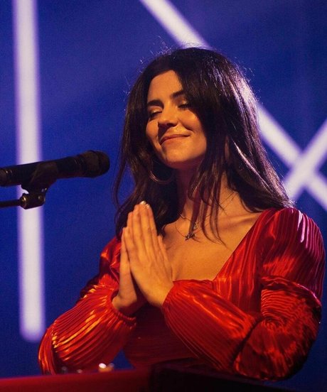 Marina Diamandis akt pornostar foto