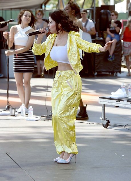 Marina Diamandis erotische schöne bilder