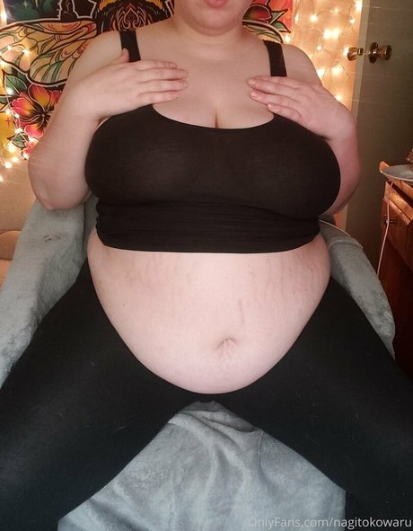 kätzchen xxx onlyfans nackt pornographische foto