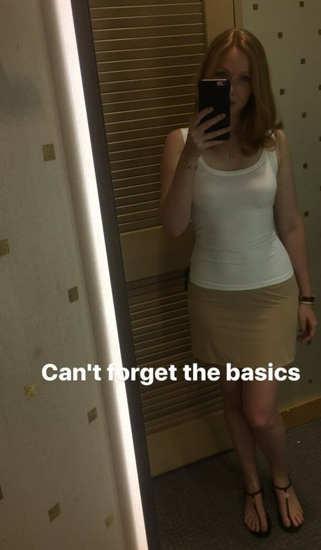 Molly Quinn exklusive sex bild