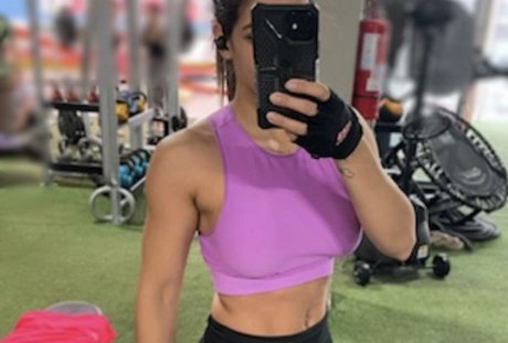 Sara Miller sexy erotische fotos