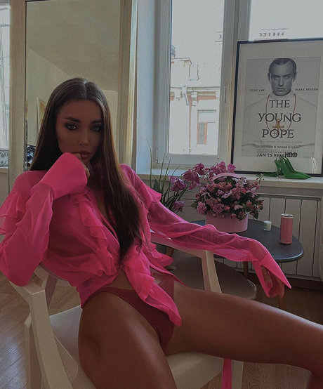 Nessa Moore pornostar sexy fotos