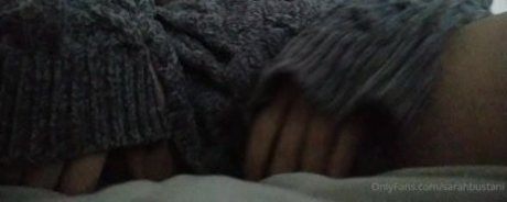 Sarahbustani nacktheit exklusive bild