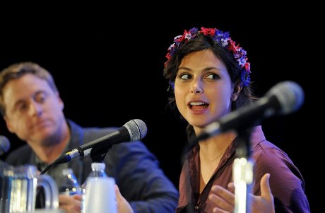 Morena Baccarin perfekte pornostar galerien