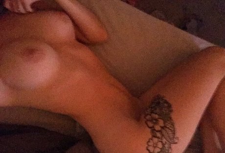 Madeline Schmidt erotische porno fotos