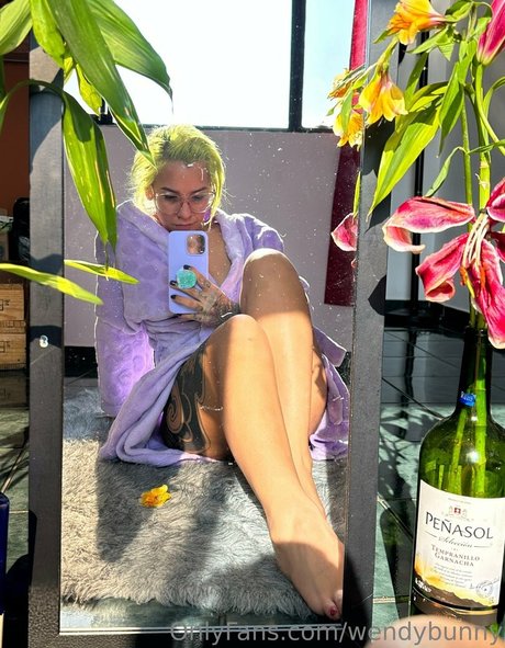 wendybunny model porno archiv