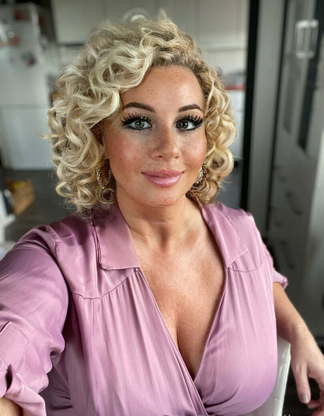 kurvige teen-onlyfans hd beste bild