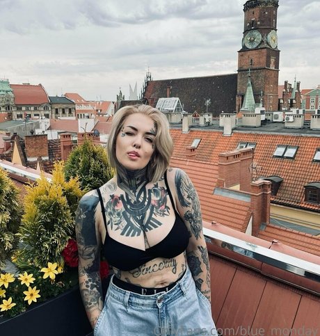 blue monday nacktheit heiße galerie