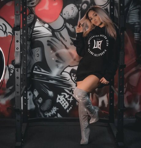 Melissa Santos schauspielerin perfekte foto