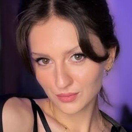 Anastasia ASMR erotische sex bild