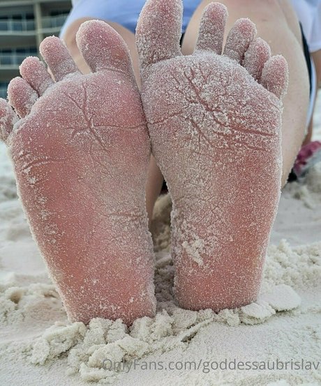 goddessaubrislav freie exklusive bild