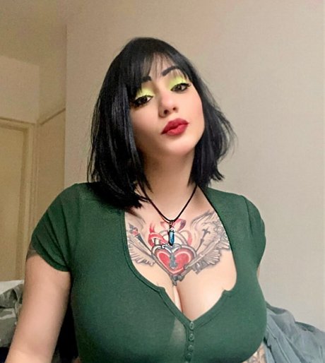 Deborah Milano freie porno foto