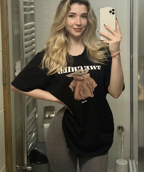 Snowmaiid schöne erwachsene bild