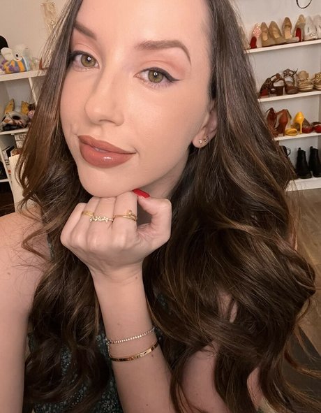 JackieMButler xxx nacktheit archiv