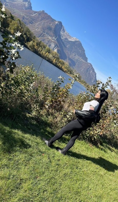 Victoria Carvalho Bilder