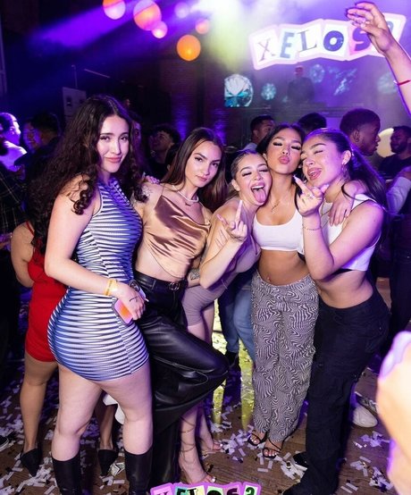 Dessxmx hübsche exklusive fotos