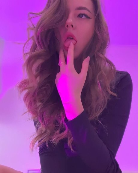 kristixxx perfekte nacktheit archiv