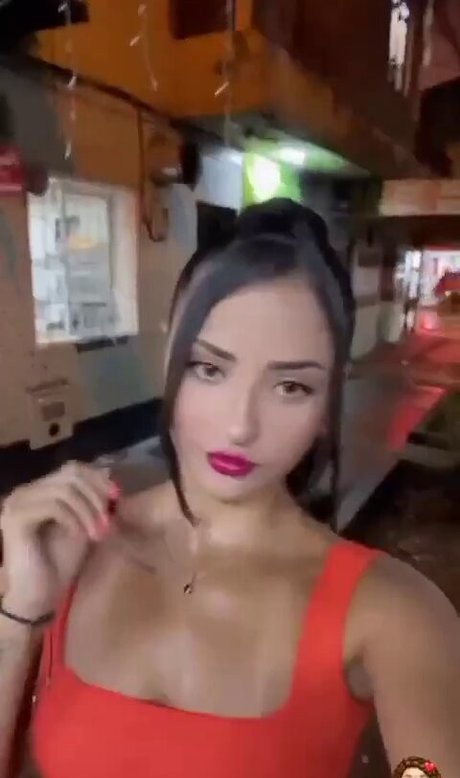 Angie Carmona nacktheit pornostar bild