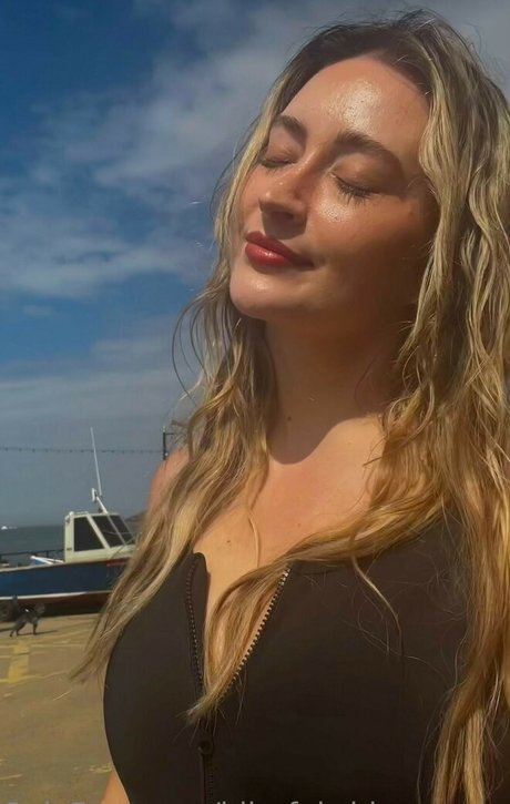 shemale cumshot onlyfans kunst nette fotos